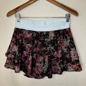 Lululemon Floral Court Rival High-Rise Skirt with shorts Skort 6